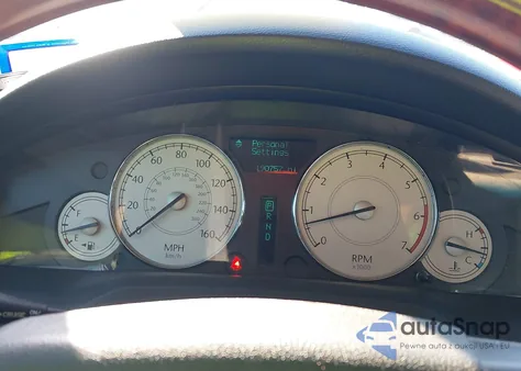 2006 Chrysler 300C from USA, damaged, VIN 2C3KA63H06H277699